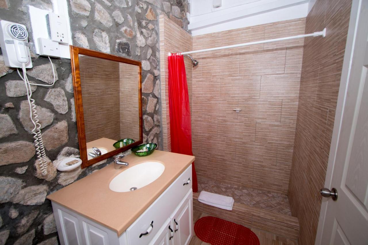 Kings Landing Hotel Cliftons Dış mekan fotoğraf