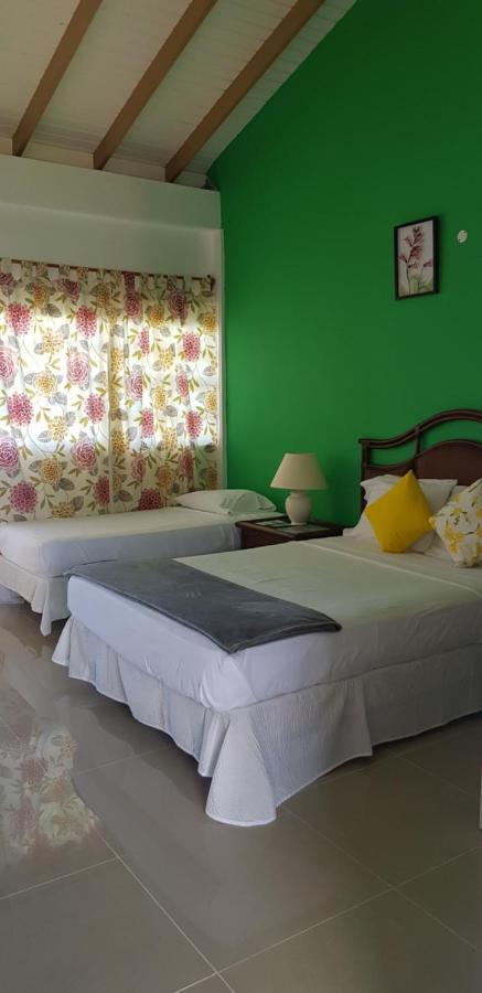 Kings Landing Hotel Cliftons Dış mekan fotoğraf
